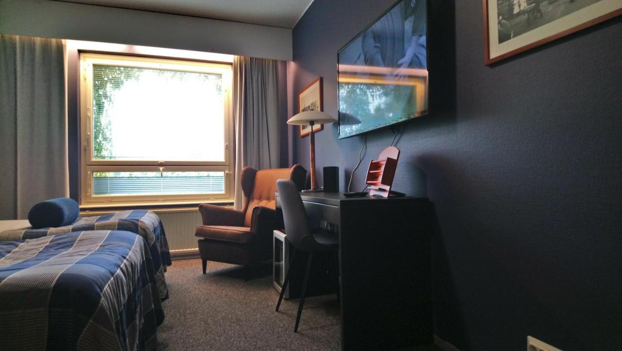 West Side Hotel Турку Экстерьер фото